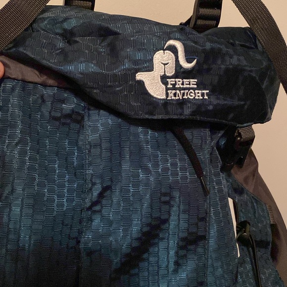 ✨NEW w/o Tags - Bseash 60L Waterproof Lightweight Hiking Backpack w/ Rain Cover - Picture 10 of 11